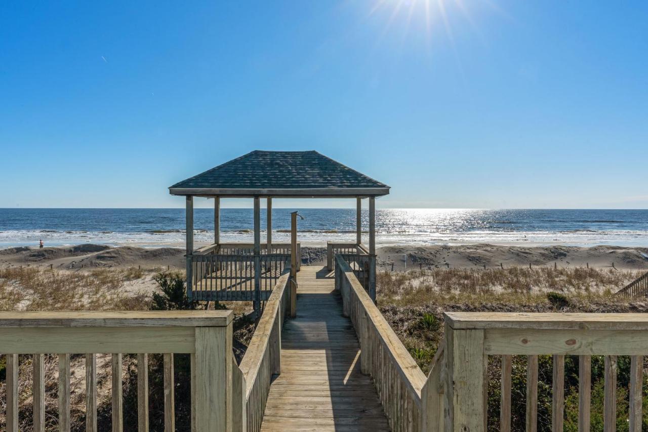 Surf Watch By Oak Island Accommodations Εξωτερικό φωτογραφία